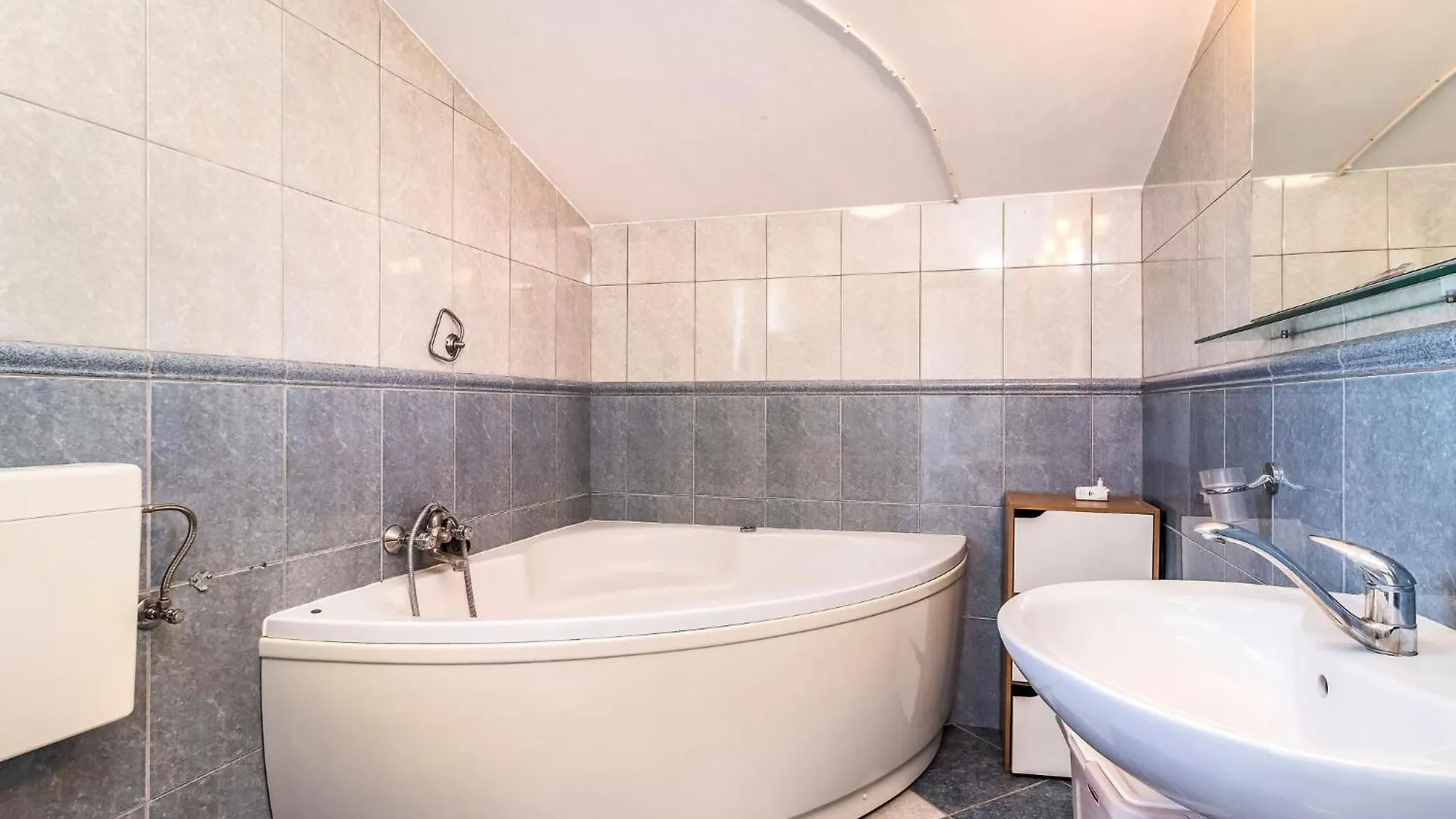 Apartment Petar-2 By Interhome Tar-Vabriga