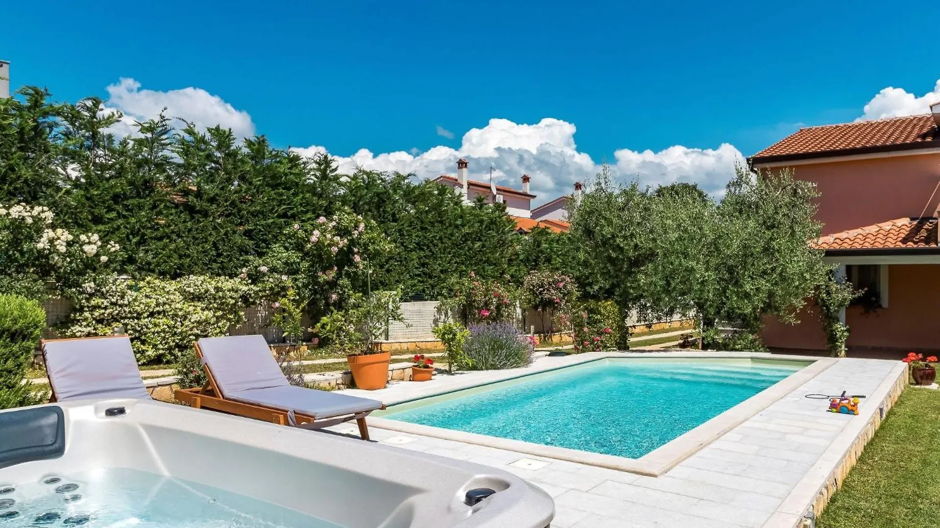 Apartment Petar-2 By Interhome Tar-Vabriga